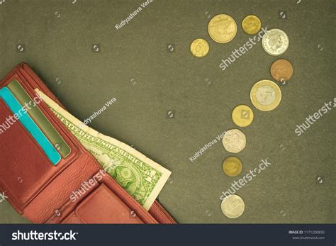 2,627 Cash shortage Images, Stock Photos & Vectors | Shutterstock