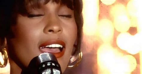 What Is A Single In Music? The 7 Top Examples - Music Industry How To