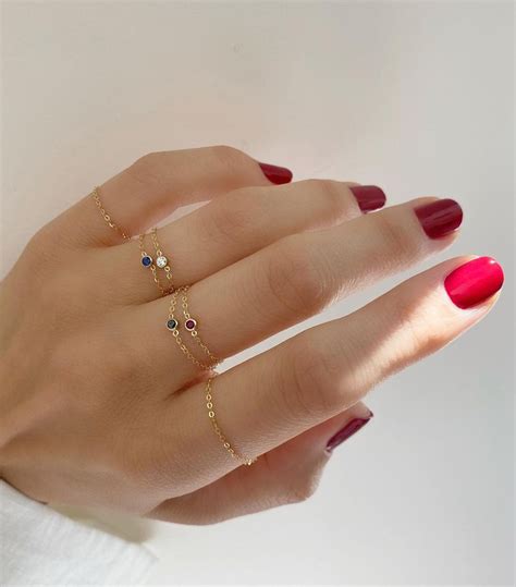 The 9 Biggest Fall Nail Trends of 2021 | Who What Wear