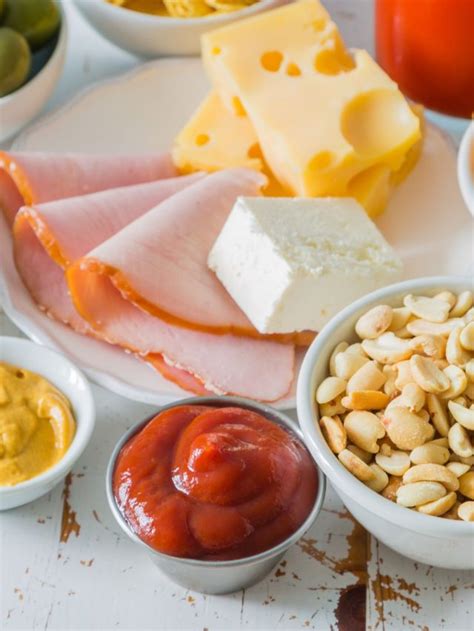 foods   high  sodium