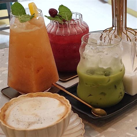 Campus comfort meets coffee craftsmanship at this cafe inside the UP