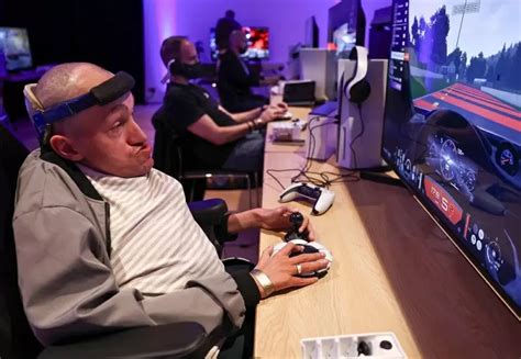 PlayStation представила контроллер для геймеров с ограниченными ...