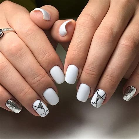 Маникюр на короткие ногти - фото 2020 года | Manicure nail designs ...