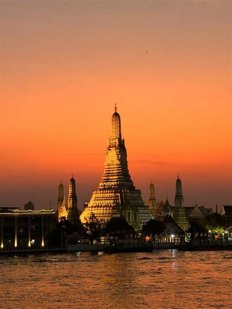 chom arun