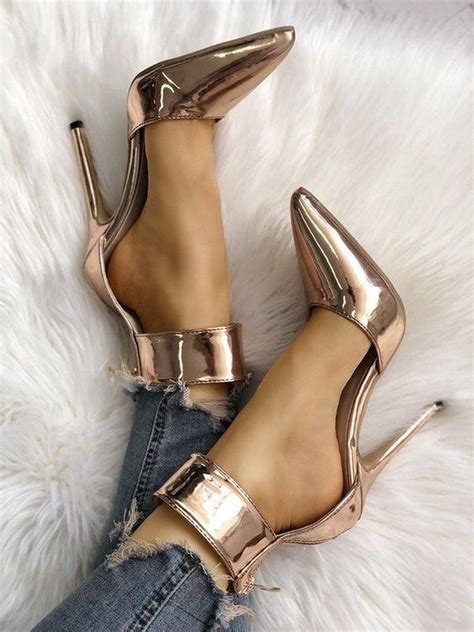 Модные туфли 2025: новинки женских туфель, тенденции | Heels, Ankle ...