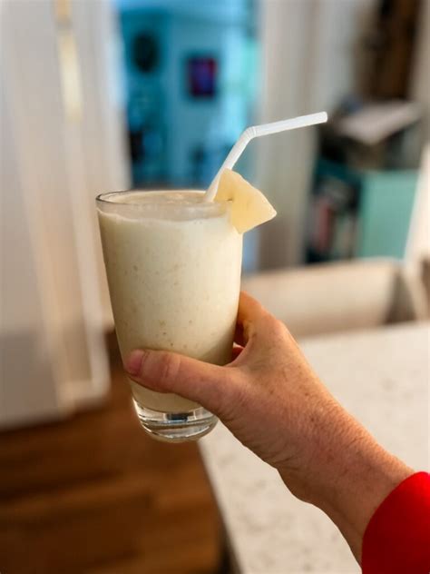 5 Ingredient Hawaiian-Inspired Smoothie - Marie Bostwick