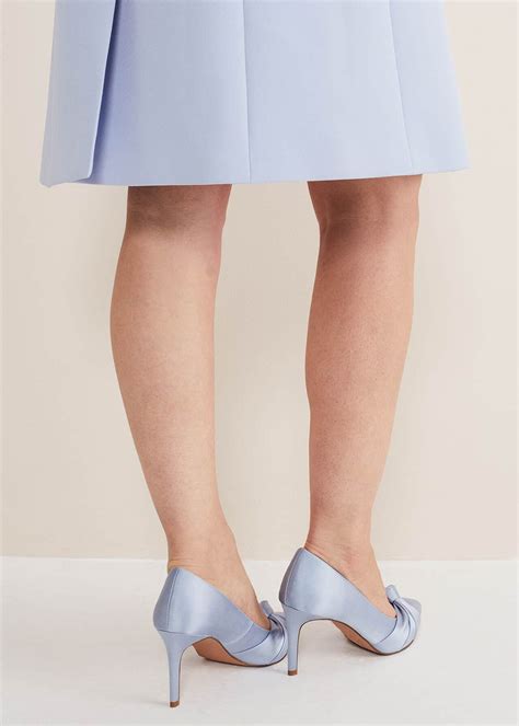 Satin Knot Front Court Shoe