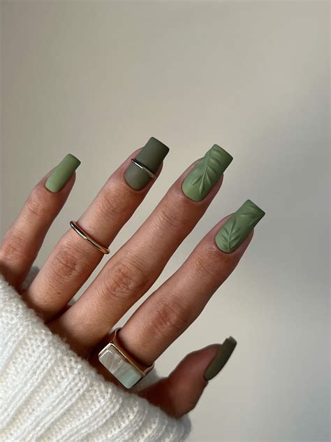 Пин от пользователя Anna Burdette на доске Nail Ideas | Дизайнерские ...