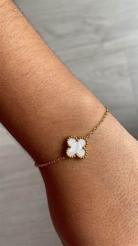 Pulseira Com Uma Flor - Pulseira flor | Bijuvera