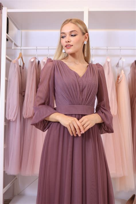 Купить коктейльное Фатиновое платье миди с прозрачными рукавами ...