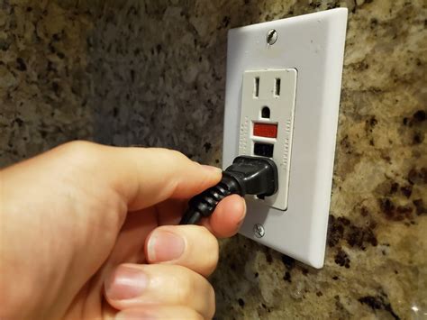 What Is a GFCI Outlet? | Angi