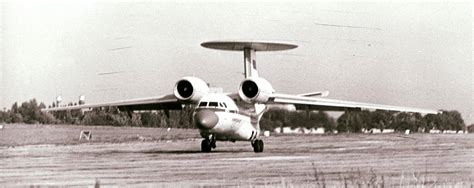 12 июля 1985 г. самолет ДРЛО Ан-71 совершил свой первый полет