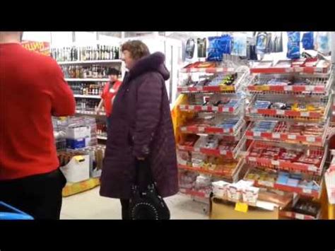 прикол в магазине - YouTube