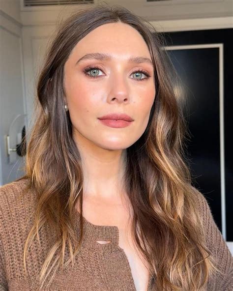 Elizabeth Olsen - Toronto Film Festival Photoshoot September 2024
