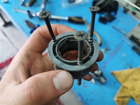 Втулка рулевой колонки и рулевые карданчики — Toyota Sprinter (110), 1 ...