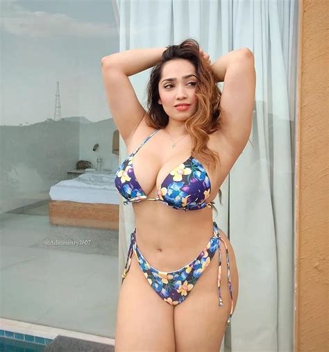 aditi mistry biography
