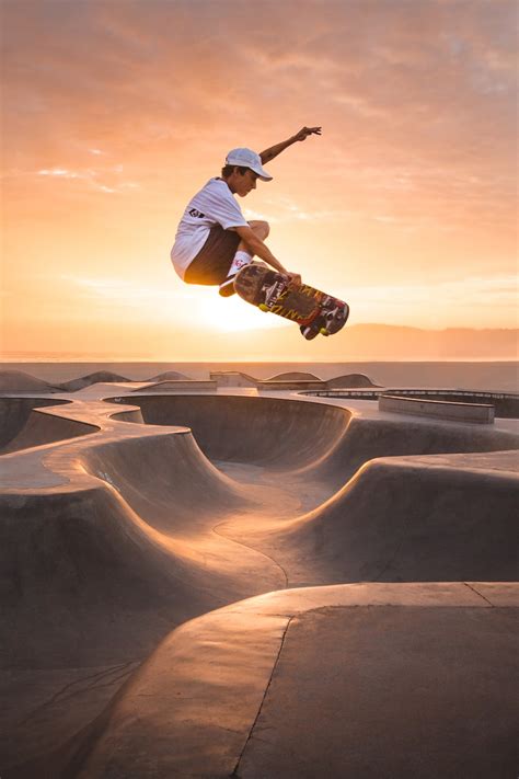 Background Skateboard Wallpaper - EnWallpaper