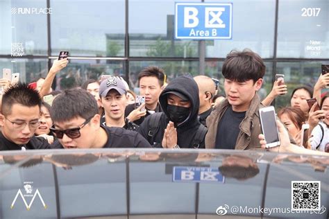 15+ Idols Who Encountered Dangerous Incidents At The Airport