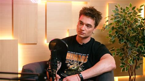 Назар Грабар, який у ЗСУ, розповів про розлучення з дружиною - Showbiz