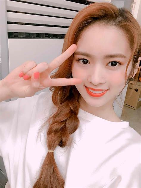 Cherry Bullet - May | Kpop girls, Kpop girl groups, Kokoro
