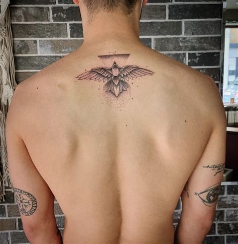 12+ BACK TATTOOS FOR MEN THAT LOOK AWESOME!
