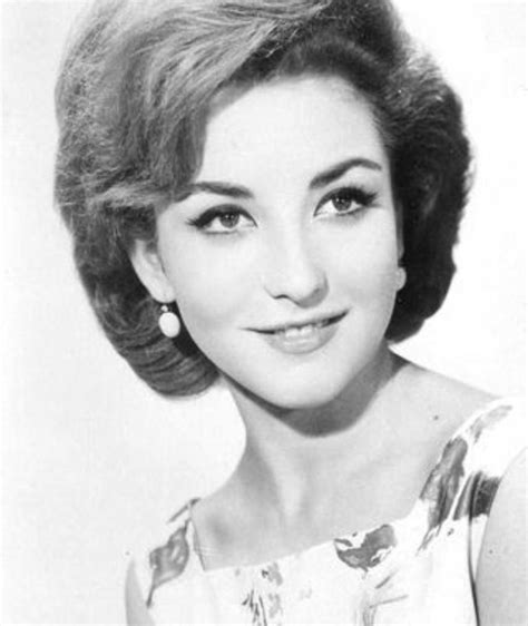 Angélica María – Movies, Bio and Lists on MUBI