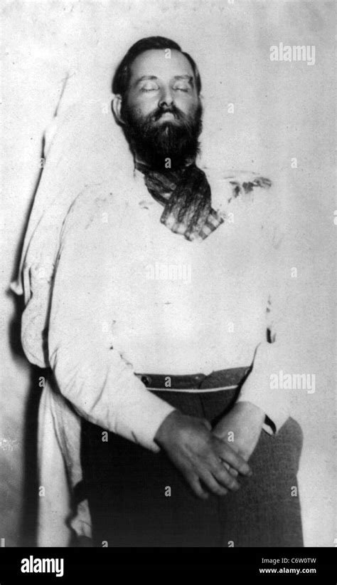 Jesse james outlaw hi-res stock photography and images - Alamy