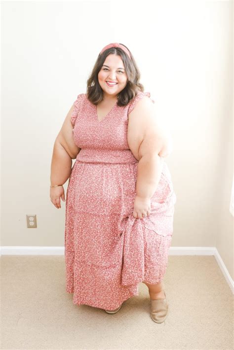 5 Foolproof Ways to Style a Plus Size Floral Dress for Fall - The Plus Life