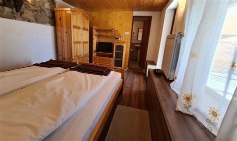 СПА почивка в самостоятелна къща с джакузи