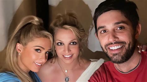 Britney Spears: Party-Pics mit Paris "sind von vor Jahren"