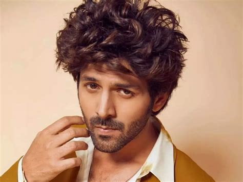 Top 999+ kartik aaryan images – Amazing Collection kartik aaryan images ...