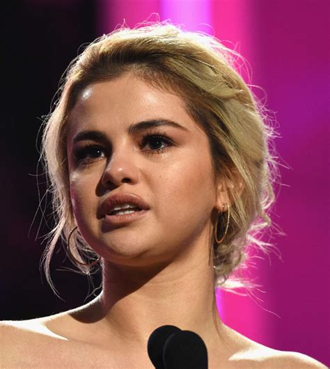 Selena Gomez: Sie gewinnt den "Women Of The Year" Award! | BRAVO