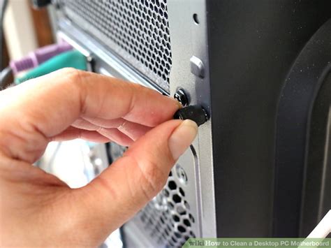 how to clean a motherboard