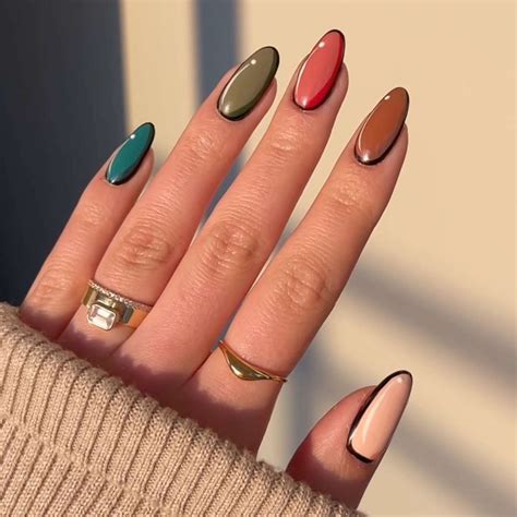 23 November Manicures to Wear to Thanksgiving and More