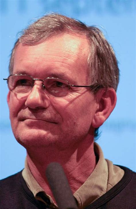 Martin Parr Biography - Life of English Photographer