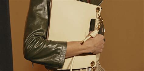 Givenchy official site - Women's collection | GIVENCHY Paris