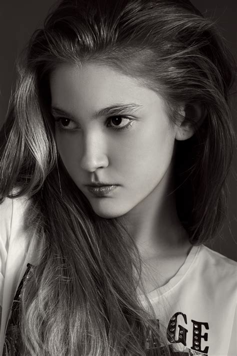 Masha P by MaryVostokova on DeviantArt