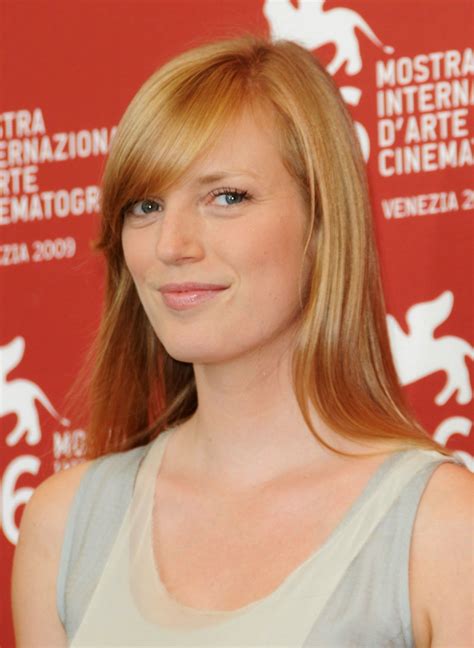 Sarah Polley HQ Photos - 26 Exclusive Images & Galleries | ThePlace