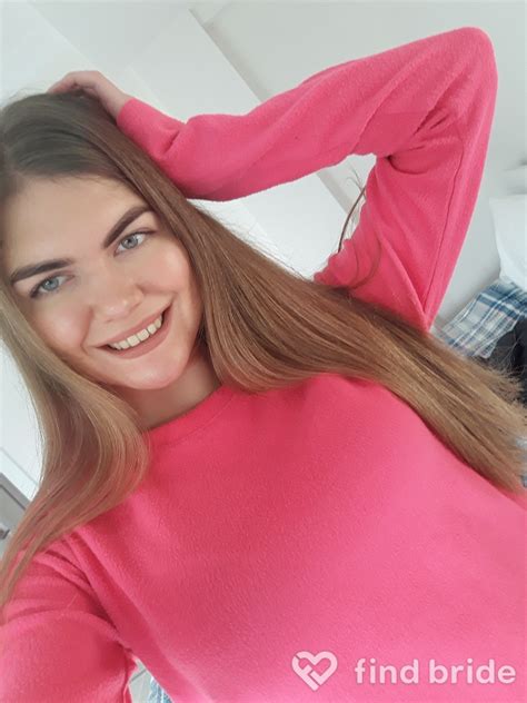 Anastasia, 28, 10042943 | FindBride.com | Bride from Kharkiv, Ukraine