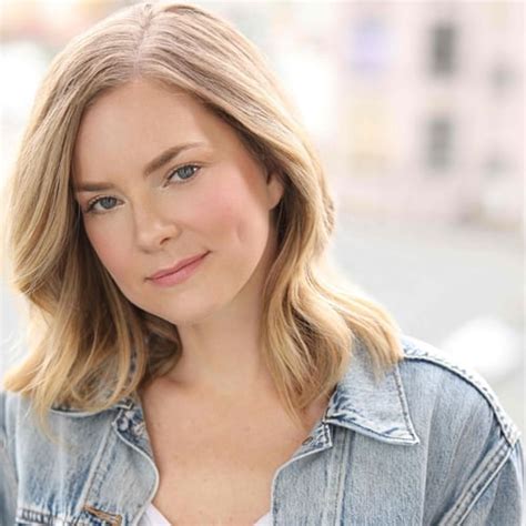 Cindy Busby – Bio, Birthday, Age, Video | Cameo