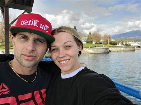 [42/27][MF4MF][Traveling To: Burnaby, B.C. in April] - Bisexual couple