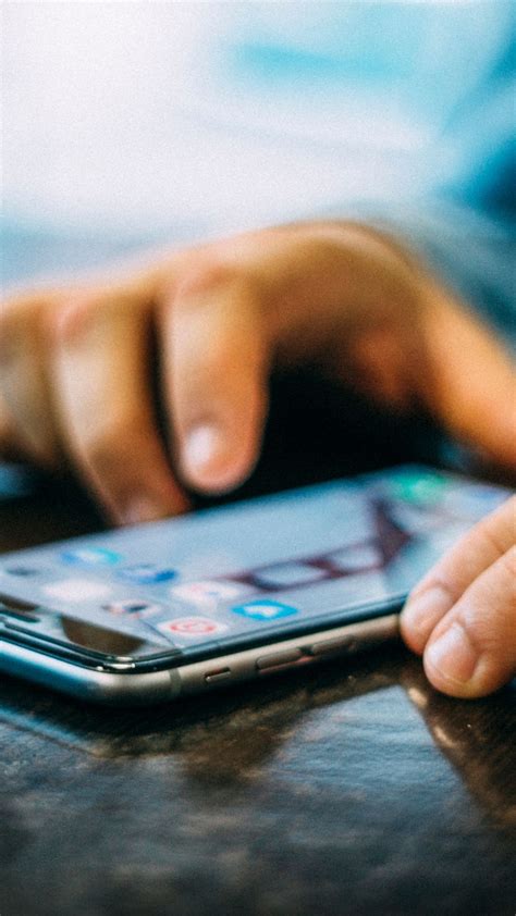 how to drain phone battery faster