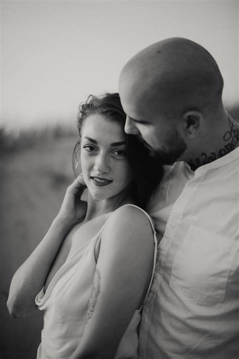 Golden hour at the beach | Photographer The Hague – Sandra Christina