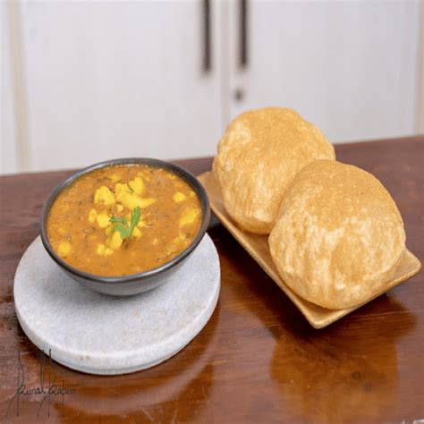 aloo puri  guru indian cuisine