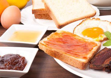 Harmful Effects of Skipping Breakfast That You Must Know!