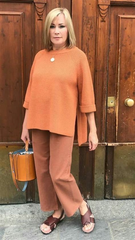 Готовые образы на весну для женщин 50+. Просто и со вкусом | Pants set ...