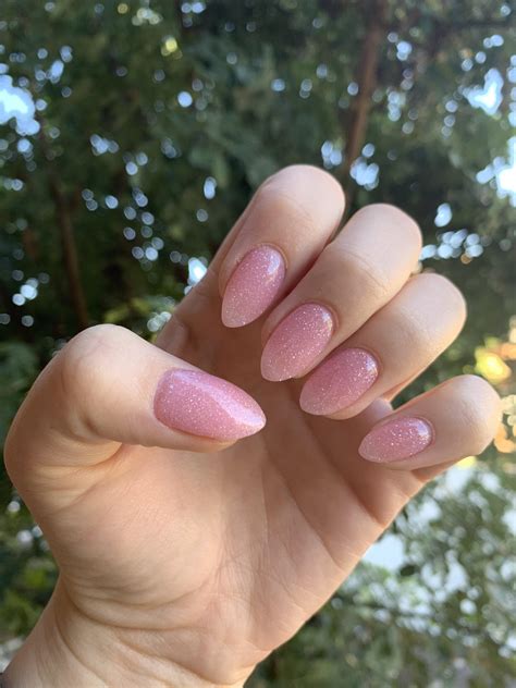 Glitter Pink Dip Powder Nails : r/RedditLaqueristas