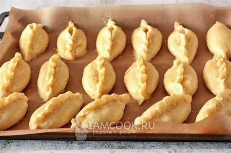 Пирожки из песочного теста с курицей и картофелем — рецепт с фото ...
