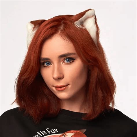sweetie fox      top celebrities