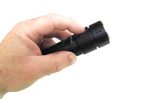 Convoy S21F review | with warm white and cool white LEDs | 1Lumen.com